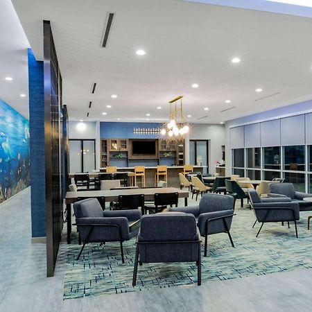 La Quinta Inn & Suites By Wyndham Galveston North At I-45 Exterior foto
