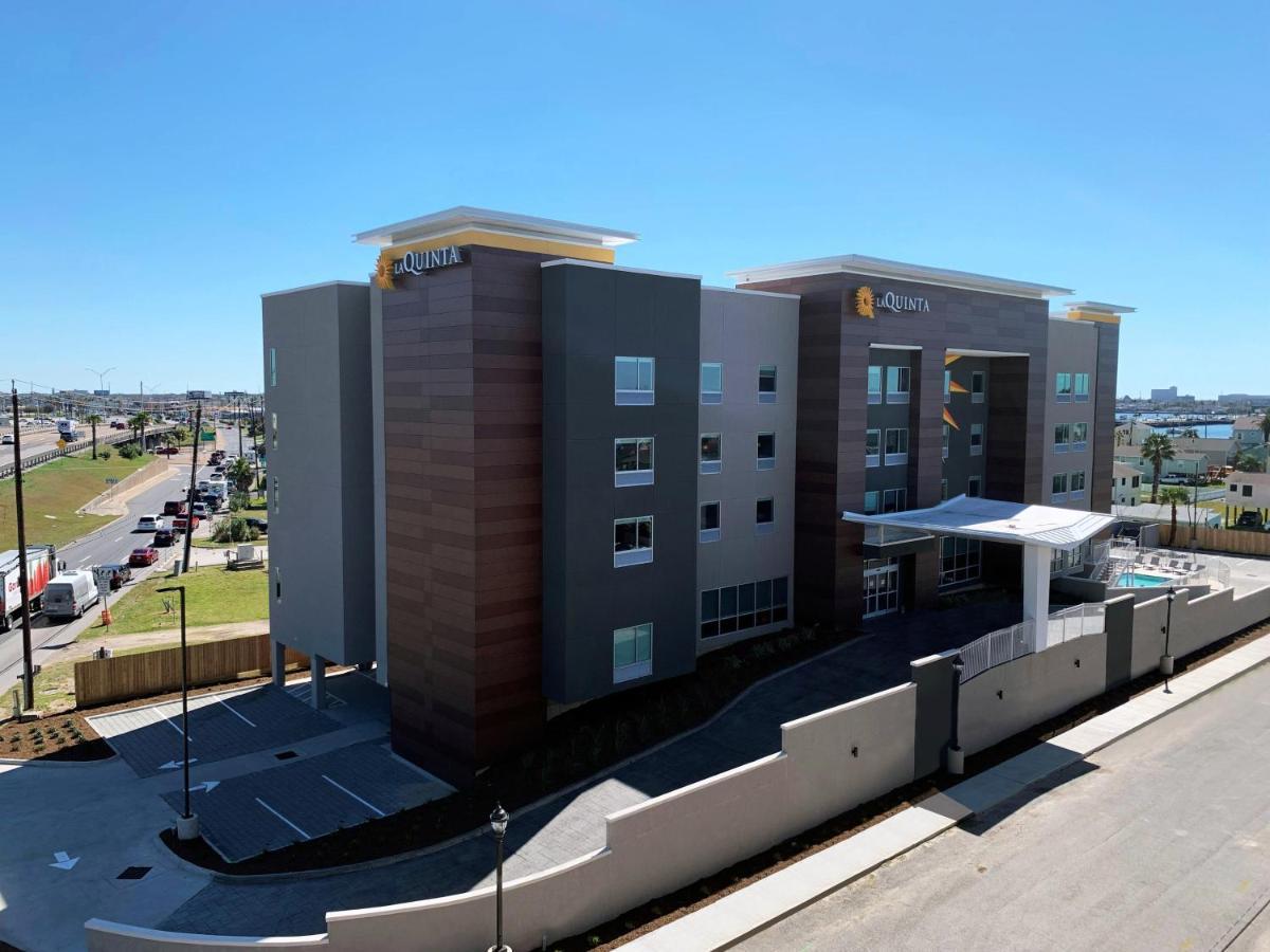 La Quinta Inn & Suites By Wyndham Galveston North At I-45 Exterior foto