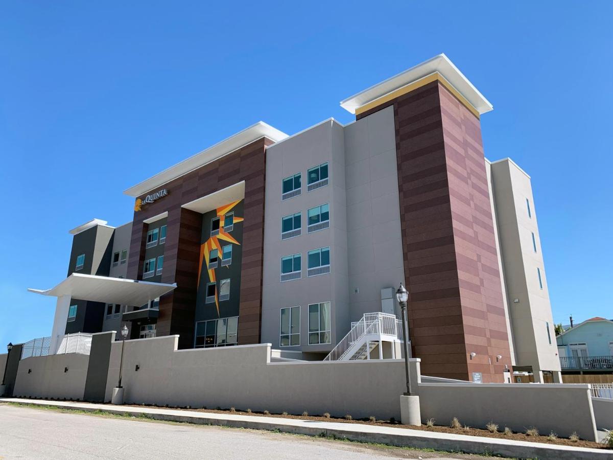 La Quinta Inn & Suites By Wyndham Galveston North At I-45 Exterior foto